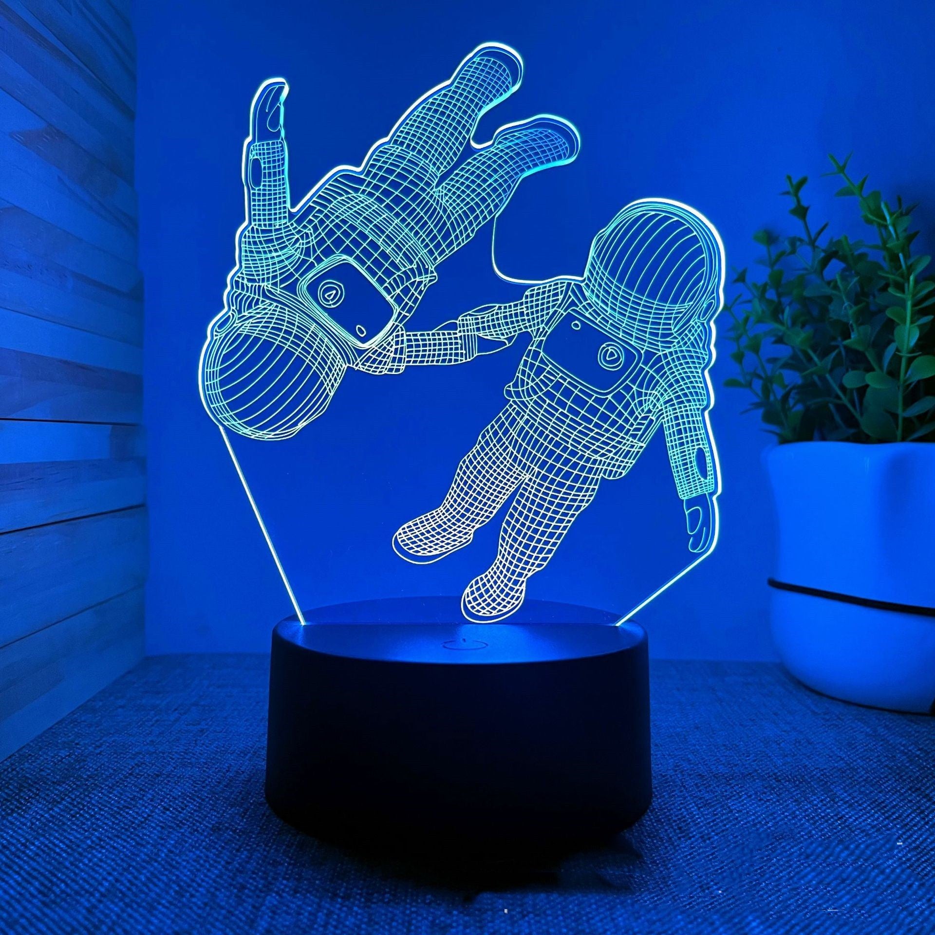 3D Small Night Lamp Spaceman Astronaut Table Lamp